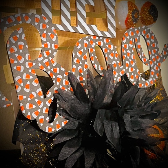 HEY BOO! Halloween Holiday Sign
NEW, Handcrafted Original Design - Picture 4 of 5